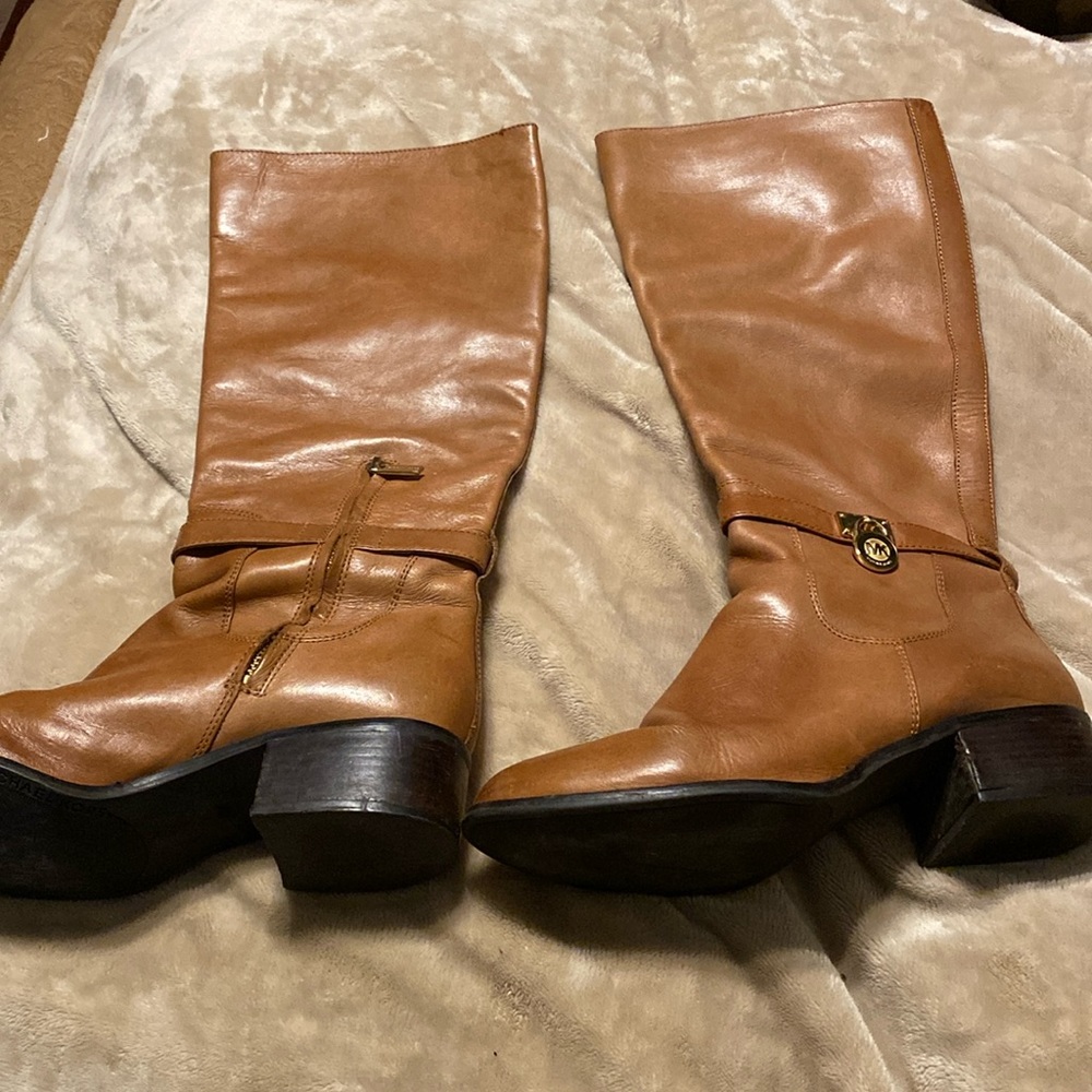 Michael Kors Tan Leather Winter Boots